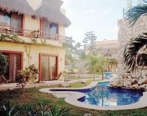 Tierra Maya *** Playa del Carmen